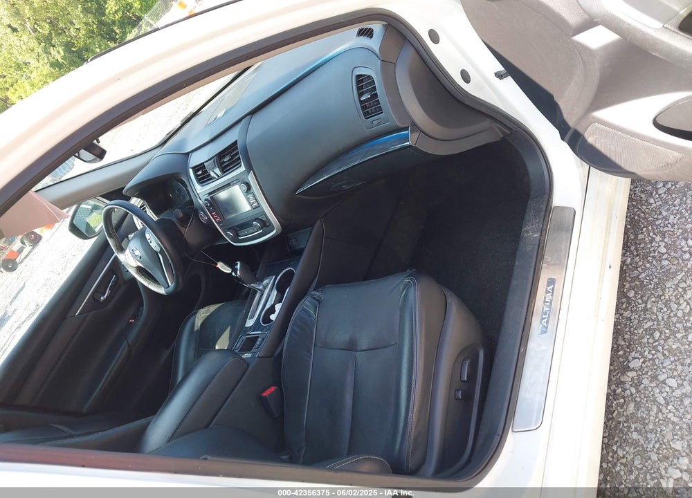2016 NISSAN ALTIMA VIN: 1N4AL3APXGC263779
