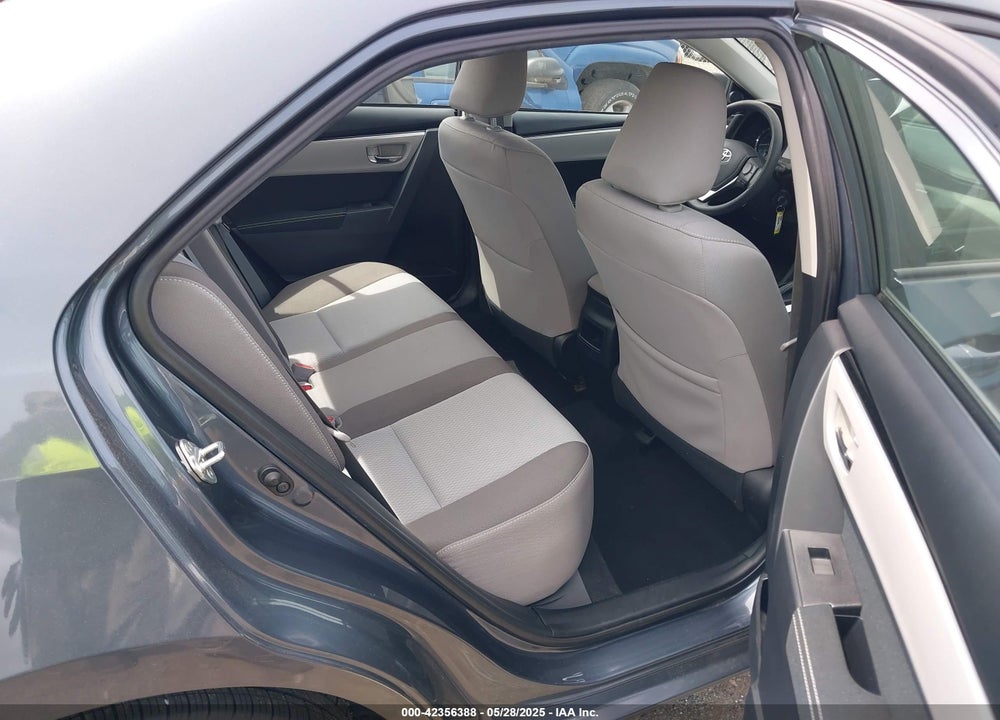 2018 TOYOTA COROLLA VIN: 2T1BURHE1JC065948
