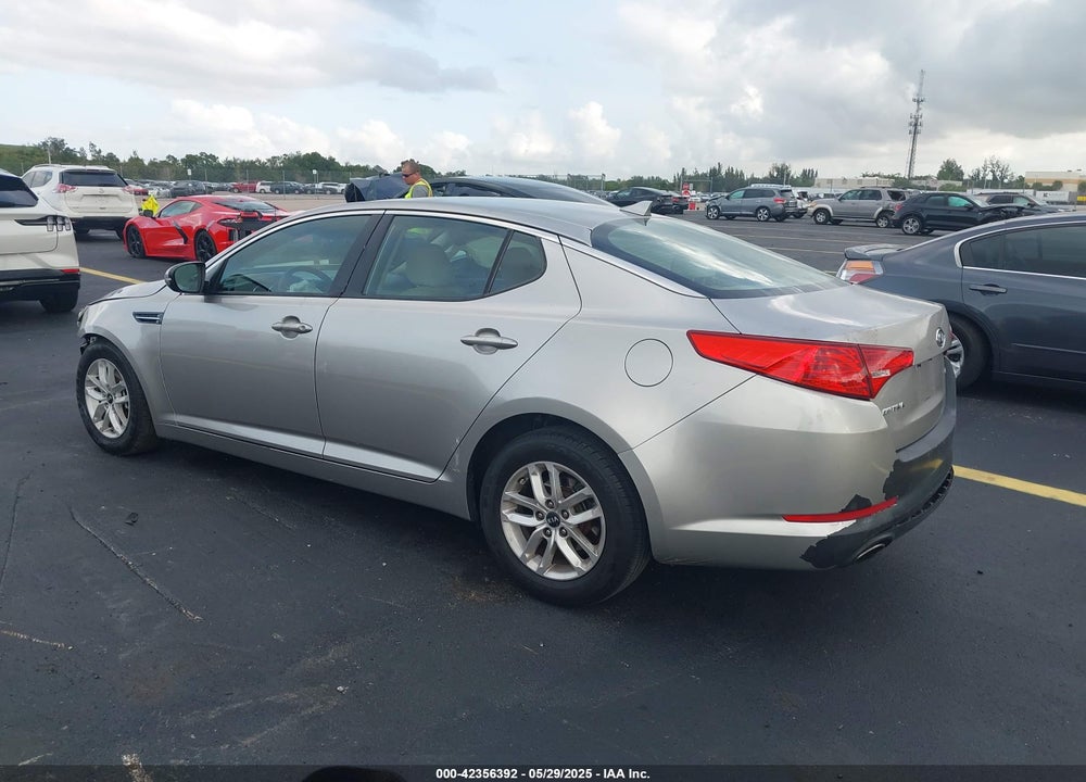 2011 KIA OPTIMA VIN: KNAGM4A79B5145708