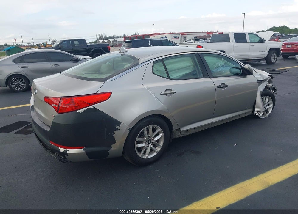 2011 KIA OPTIMA VIN: KNAGM4A79B5145708
