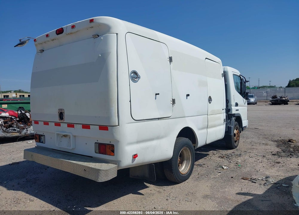 2007 STERLING TRUCK MITSUBISHI CHASSIS COE VIN: JLSBBD1S17K017679