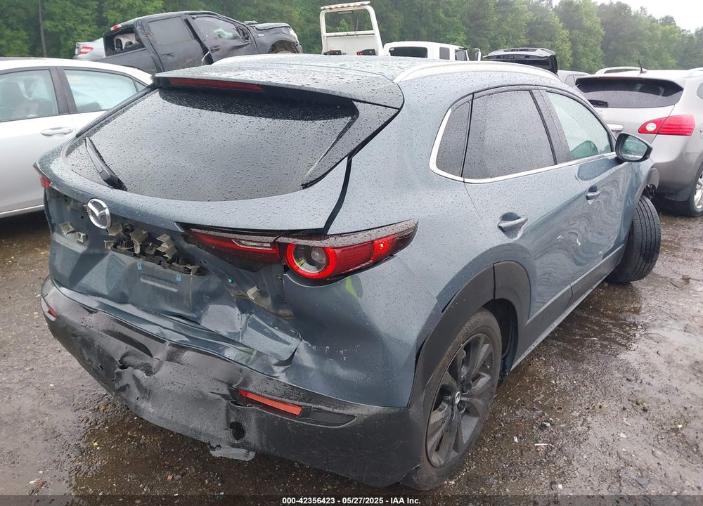 2022 MAZDA CX-30 CARBON EDITION VIN: 3MVDMBCL8NM434452