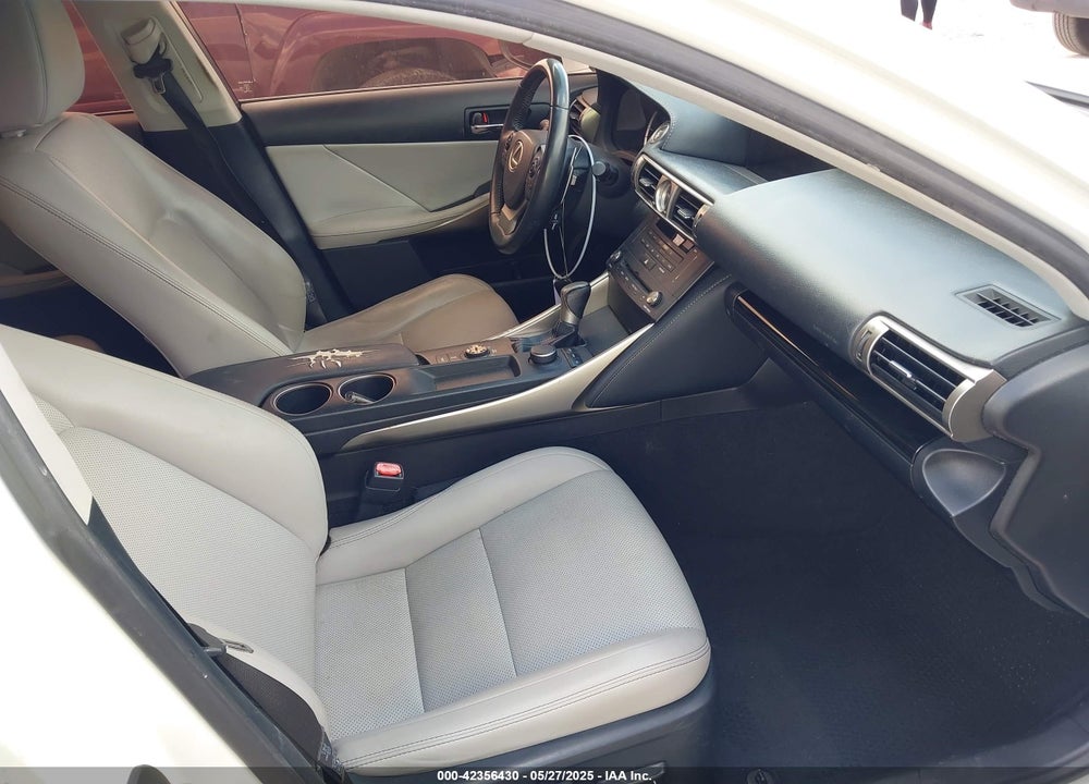 2015 LEXUS IS250 VIN: JTHBF1D24F5053805