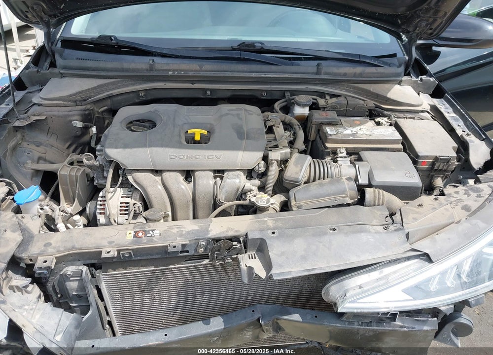 2020 HYUNDAI ELANTRA VIN: 5NPD84LF1LH524931