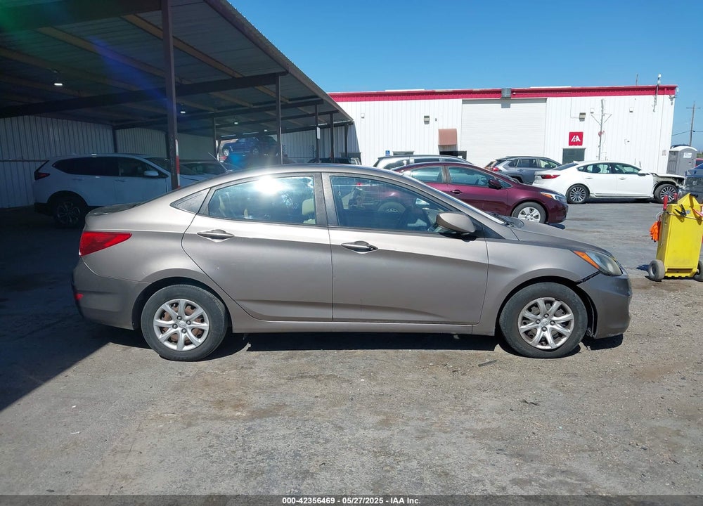 2014 HYUNDAI ACCENT GLS VIN: KMHCT4AE9EU671748