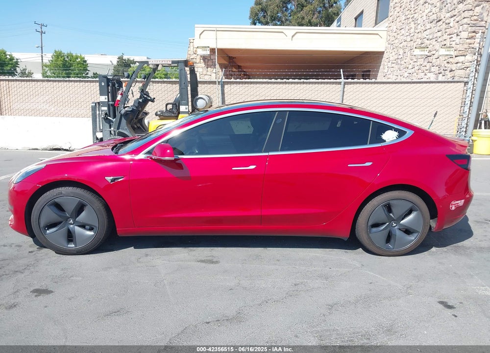 2018 TESLA MODEL 3 VIN: 5YJ3E1EA5JF039997