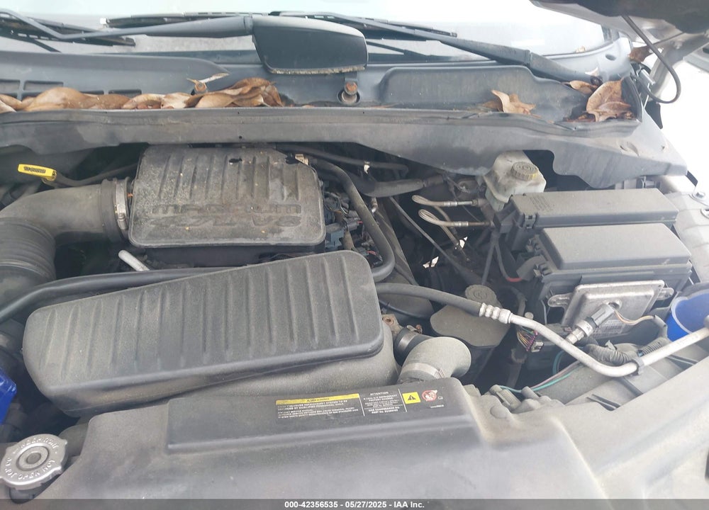2005 DODGE DURANGO SLT VIN: 1D4HB48N25F512435