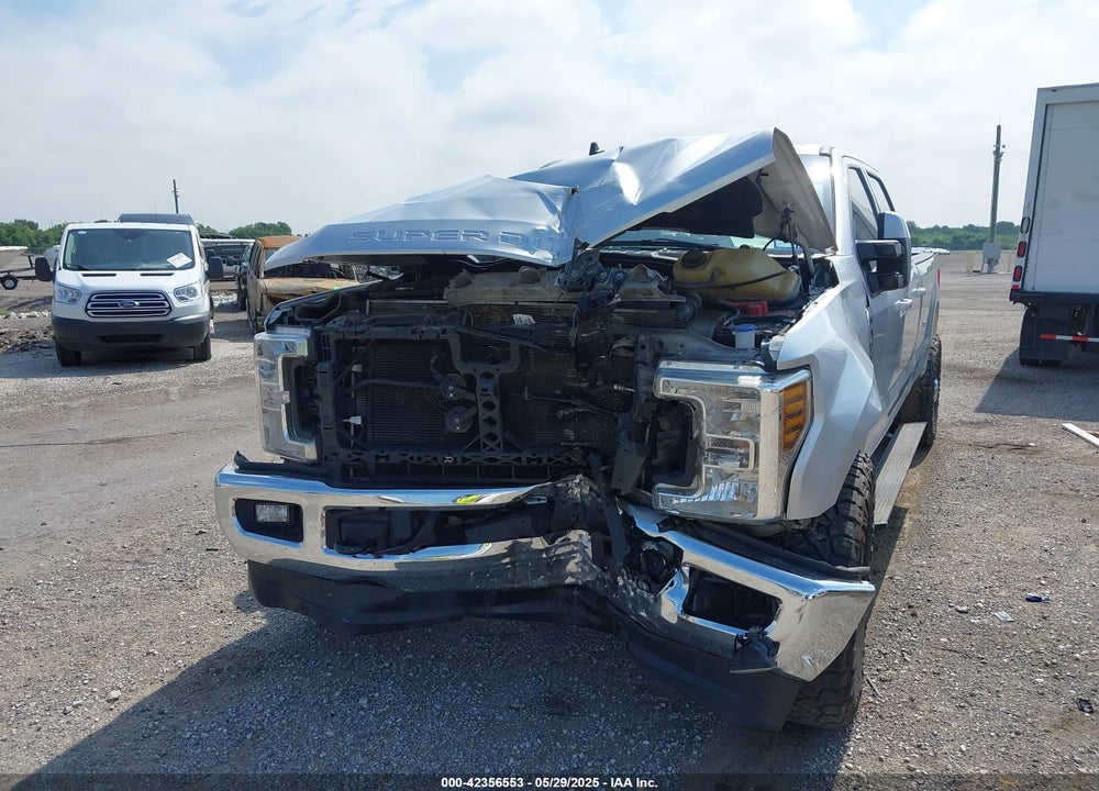 2019 FORD F-350 LARIAT VIN: 1FT8W3BT3KEF21343