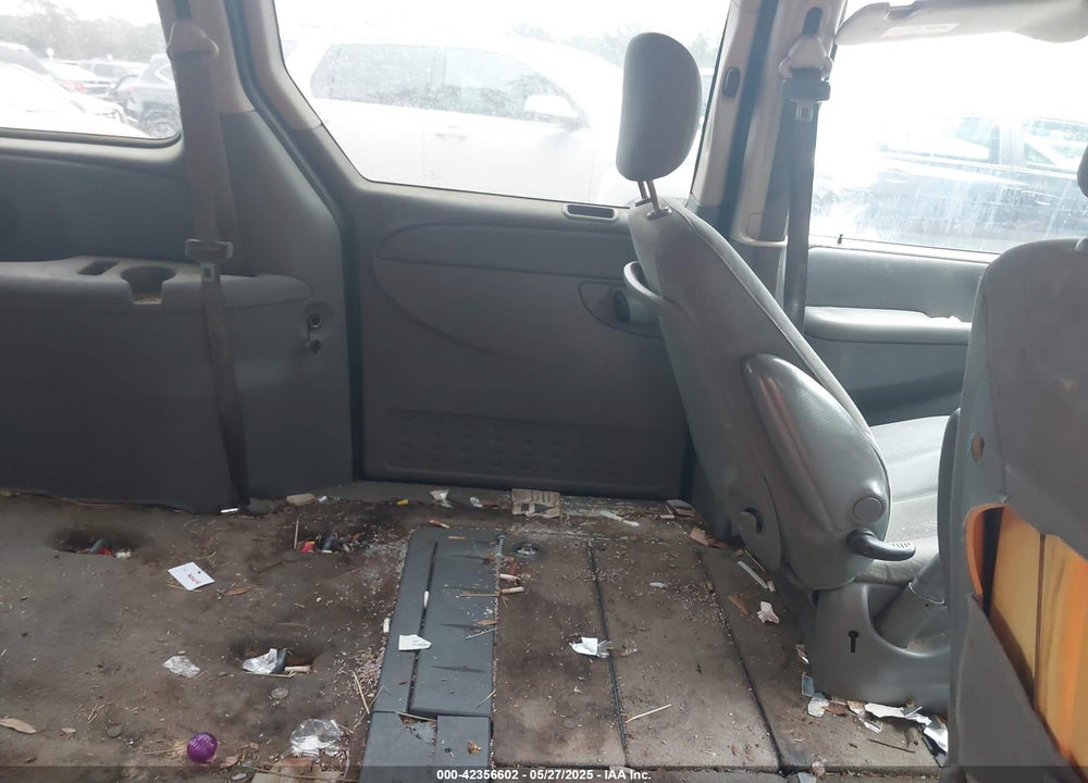 2007 DODGE GRAND CARAVAN SXT VIN: 2D4GP44LX7R349224