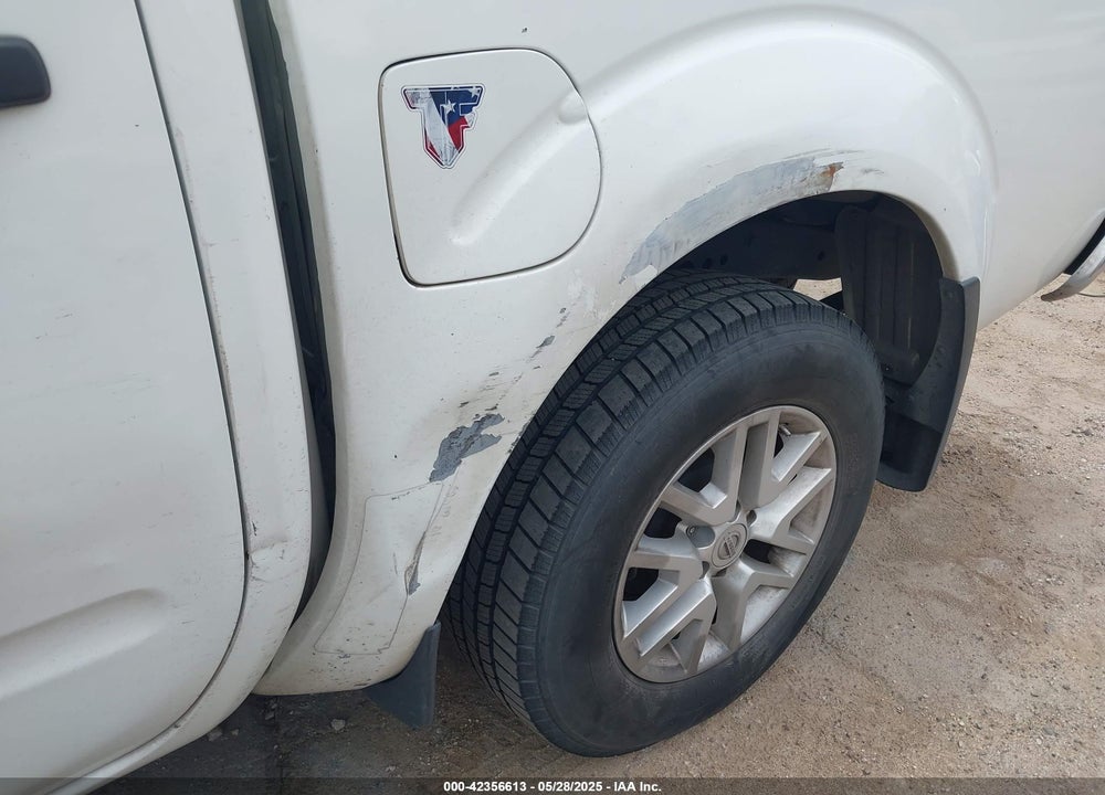2019 NISSAN FRONTIER VIN: 1N6AD0ER4KN881918