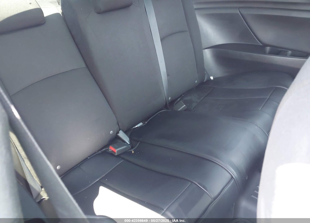 2019 HONDA CIVIC EX VIN: 2HGFC3B32KH355990