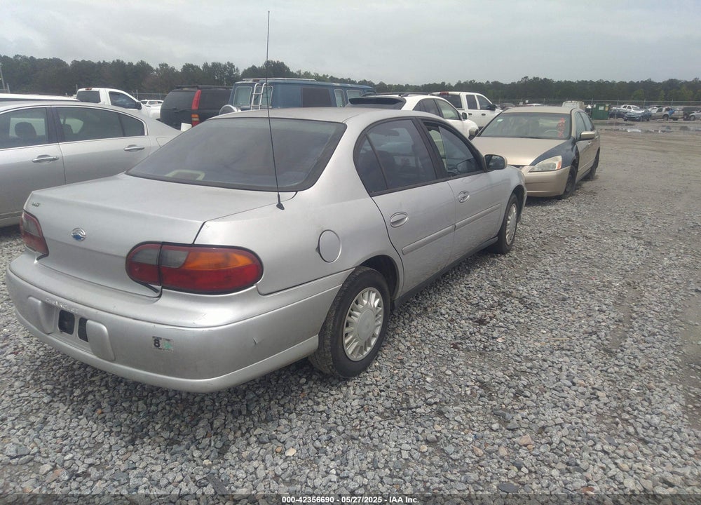 2005 CHEVROLET CLASSIC VIN: 1G1ND52F35M133837