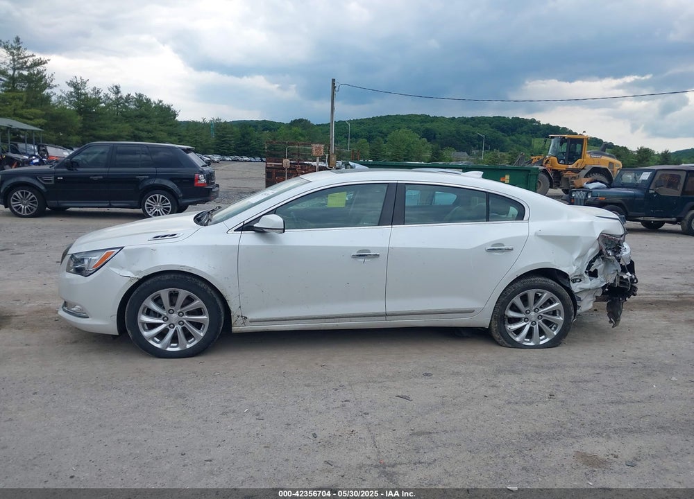 2016 BUICK LACROSSE VIN: 1G4GD5G38GF253621