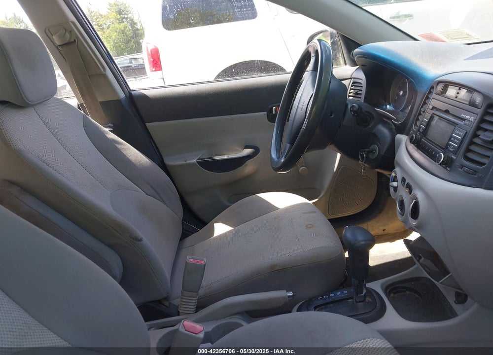 2010 HYUNDAI ACCENT GLS VIN: KMHCN4AC1AU433444