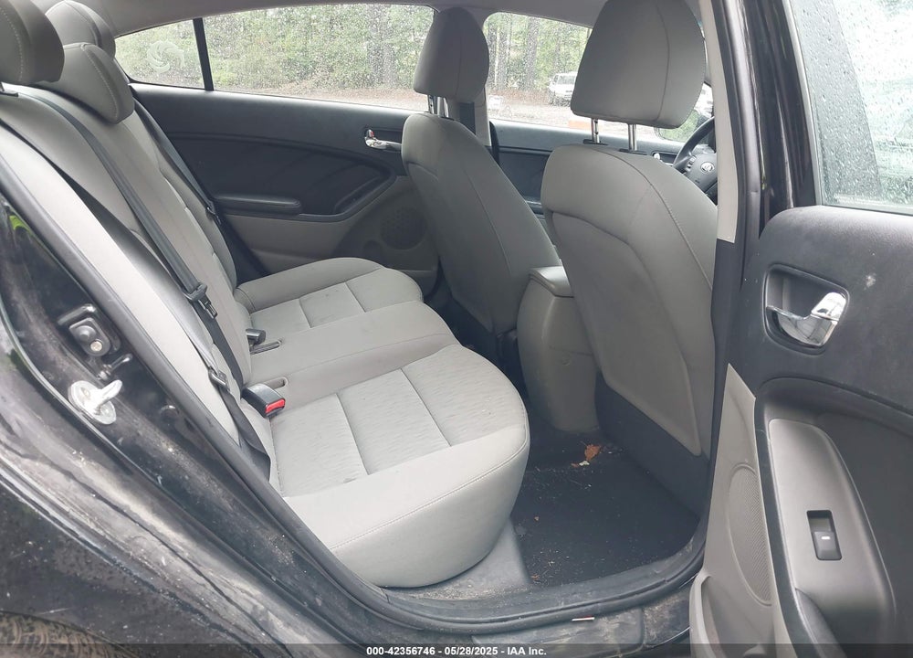 2016 KIA FORTE LX VIN: KNAFK4A63G5540385