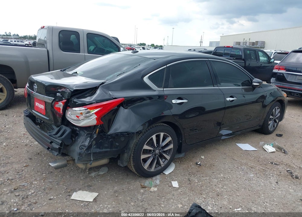 2017 NISSAN ALTIMA VIN: 1N4AL3AP7HC194647