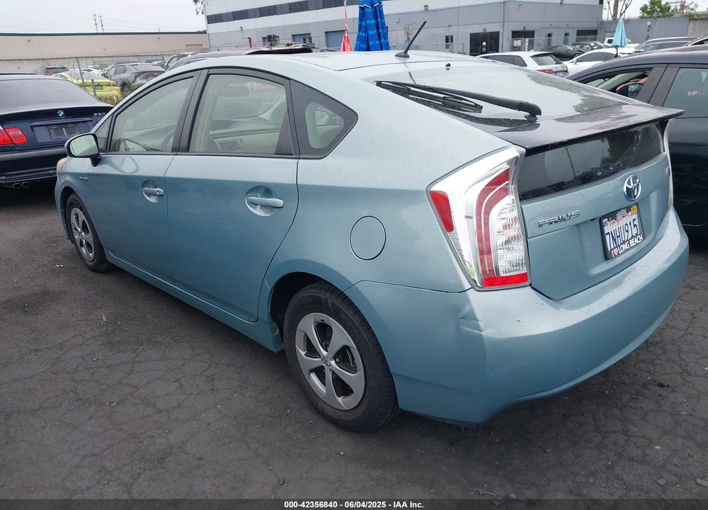 2015 TOYOTA PRIUS TWO VIN: JTDKN3DU1F1997487