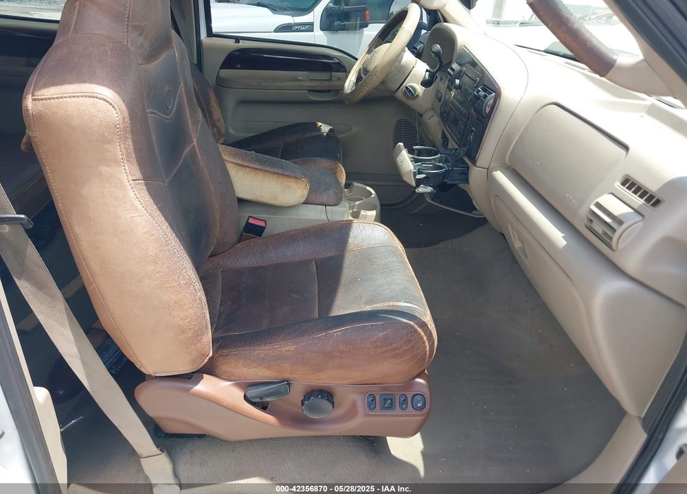 2005 FORD F-250 LARIAT/XL/XLT VIN: 1FTSW21P85EC92800