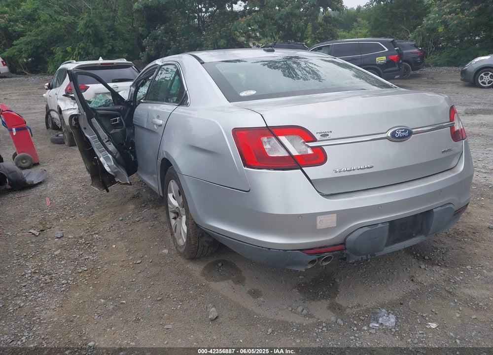 2011 FORD TAURUS VIN: 1FAHP2EW2BG147363