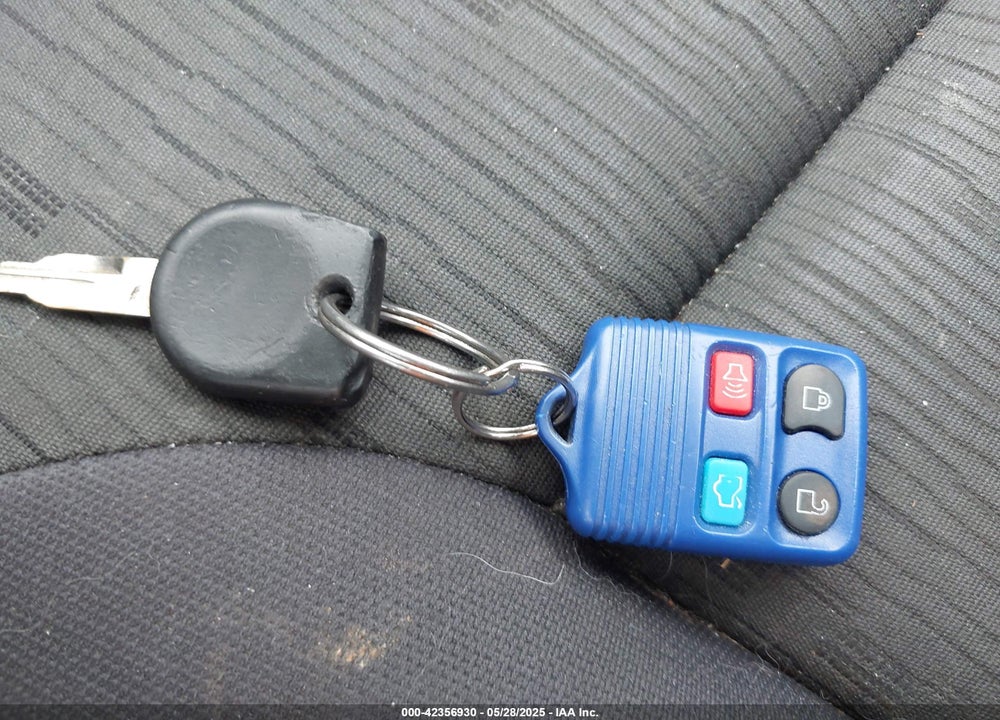 2010 FORD FOCUS VIN: 1FAHP3FN3AW295912