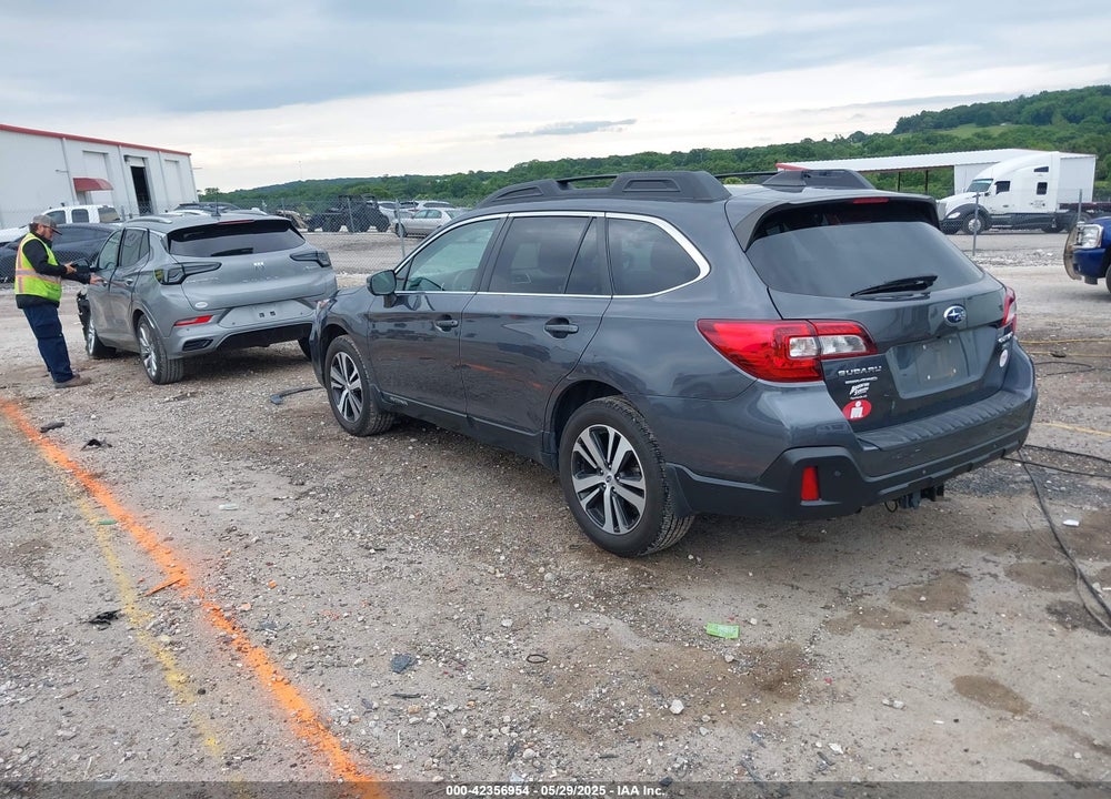 2018 SUBARU OUTBACK 3.6R LIMITED VIN: 4S4BSENC9J3330010
