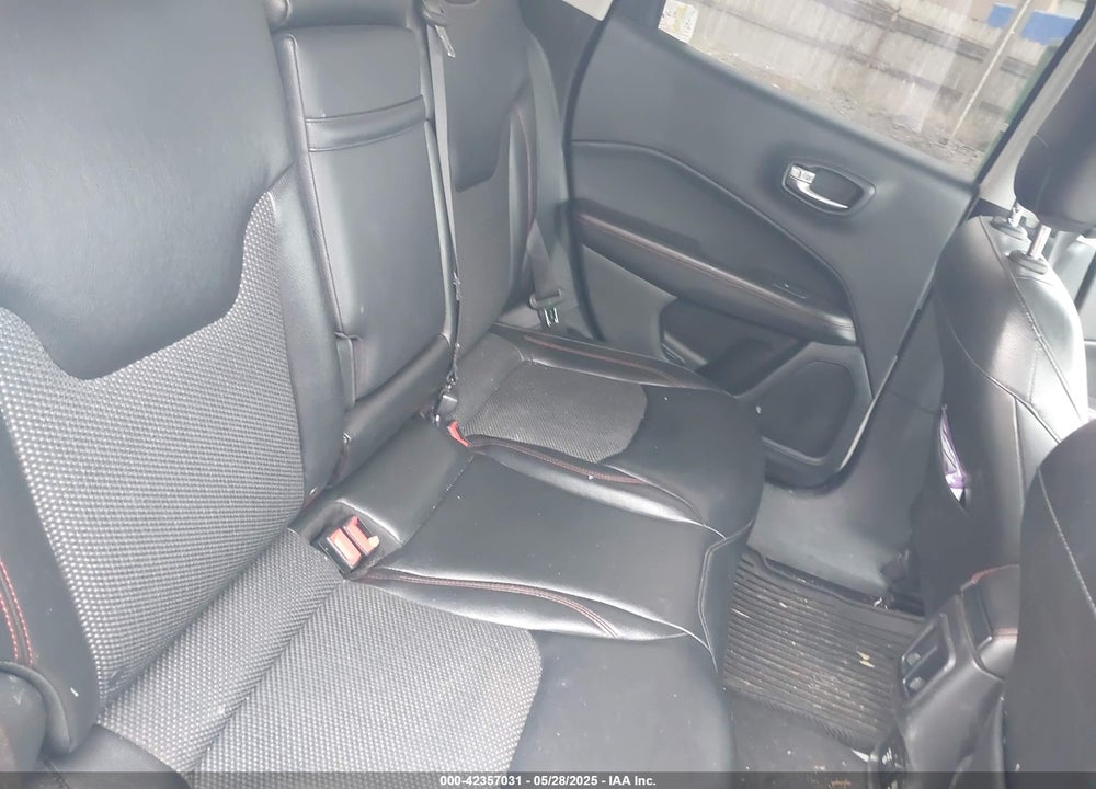 2018 JEEP COMPASS VIN: 3C4NJDDB8JT467208