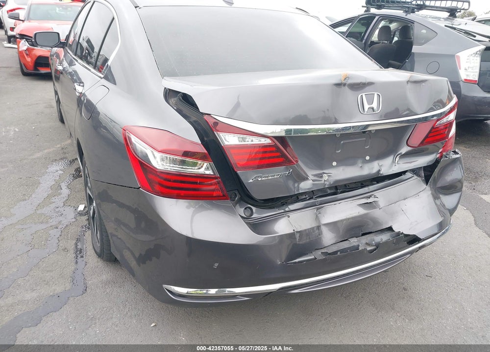 2017 HONDA ACCORD SEDAN VIN: 1HGCR2F73HA182450