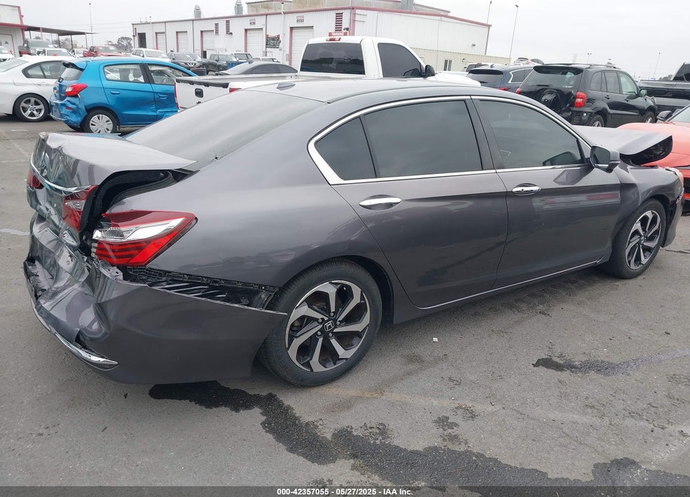 2017 HONDA ACCORD SEDAN VIN: 1HGCR2F73HA182450