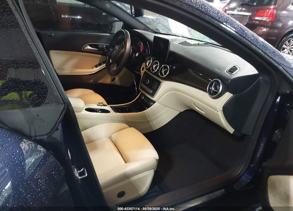 2018 MERCEDES-BENZ CLA 250 VIN: WDDSJ4EB1JN647458