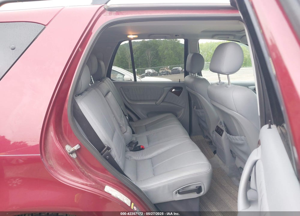 2002 MERCEDES-BENZ ML 500 VIN: 4JGAB75E92A311981