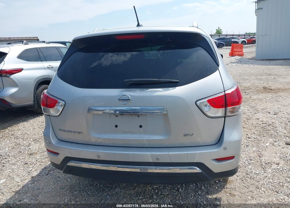 2015 NISSAN PATHFINDER VIN: 5N1AR2MN6FC607826