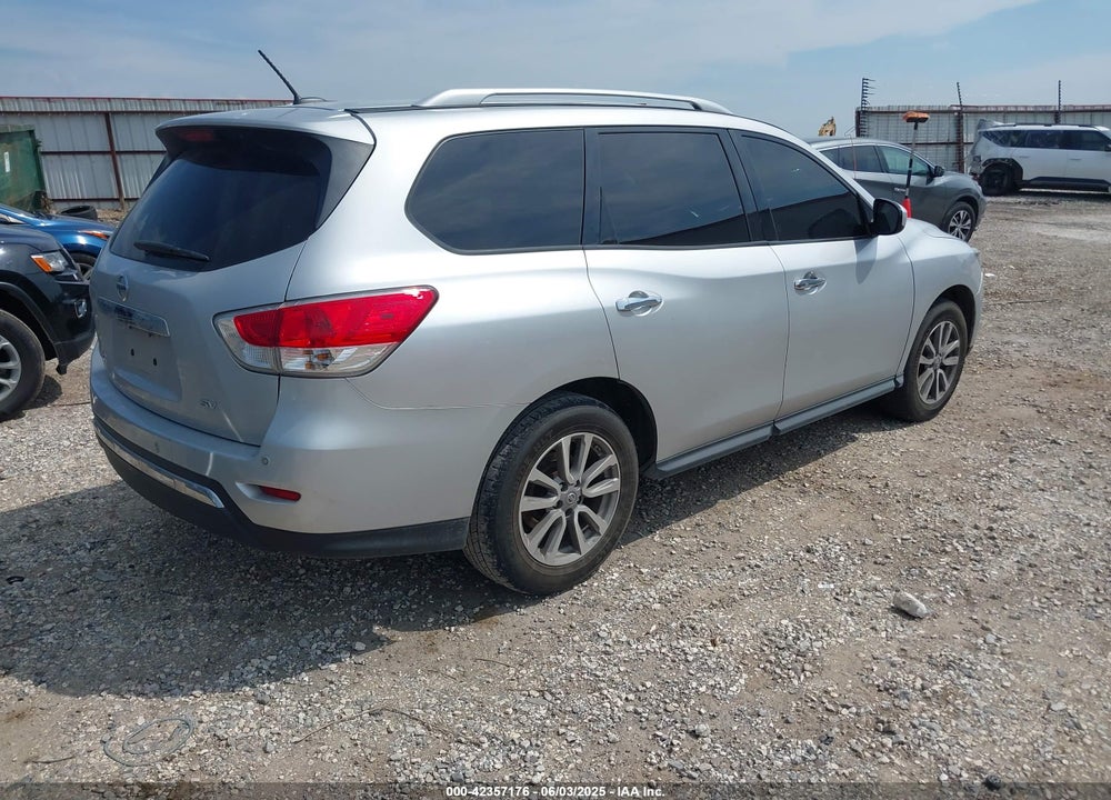 2015 NISSAN PATHFINDER VIN: 5N1AR2MN6FC607826