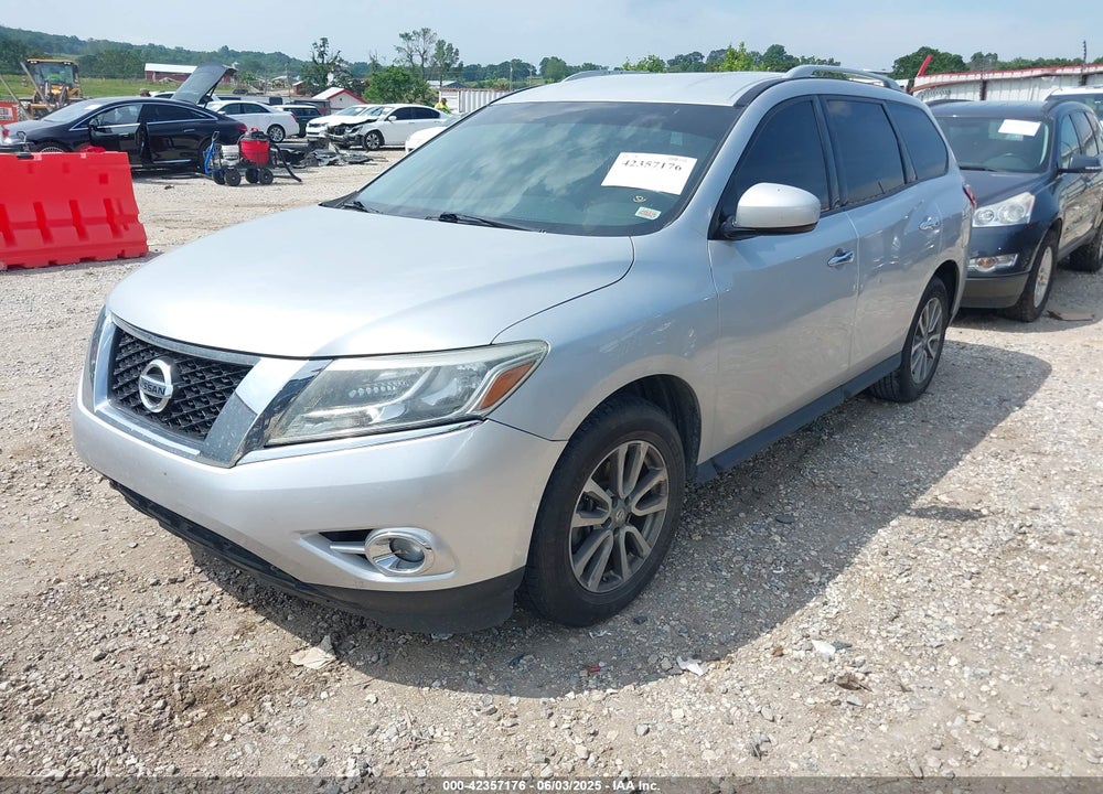 2015 NISSAN PATHFINDER VIN: 5N1AR2MN6FC607826