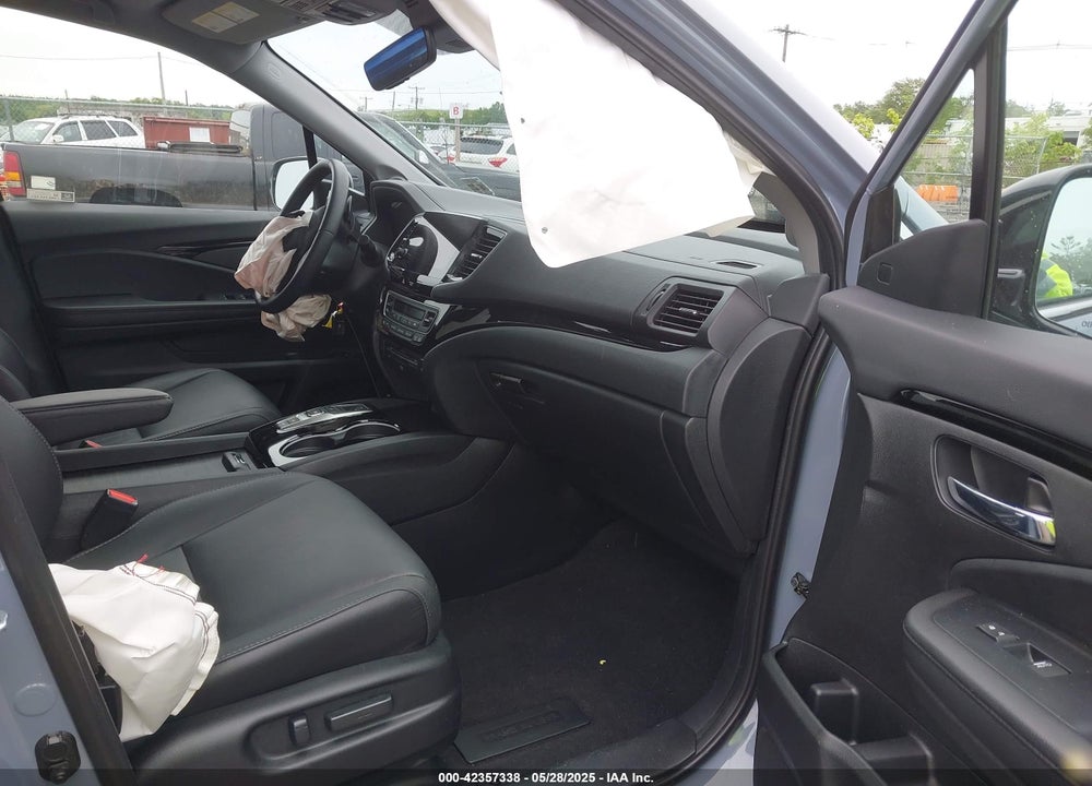 2022 HONDA PILOT VIN: 5FNYF6H68NB056077