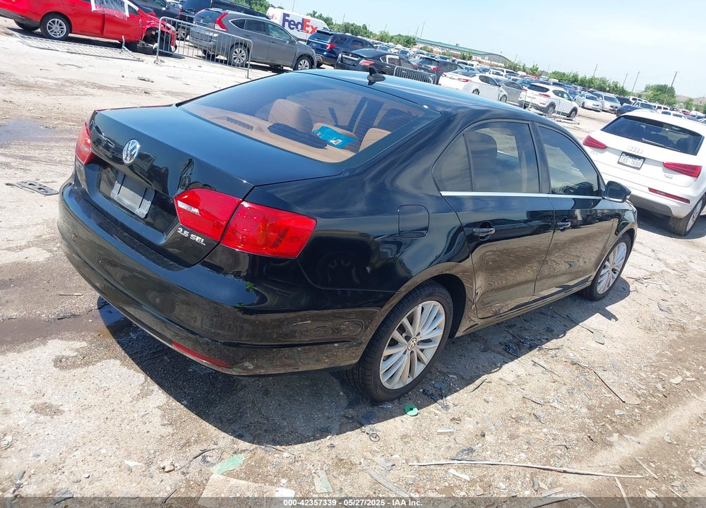 2011 VOLKSWAGEN JETTA VIN: 3VWLX7AJ0BM325091