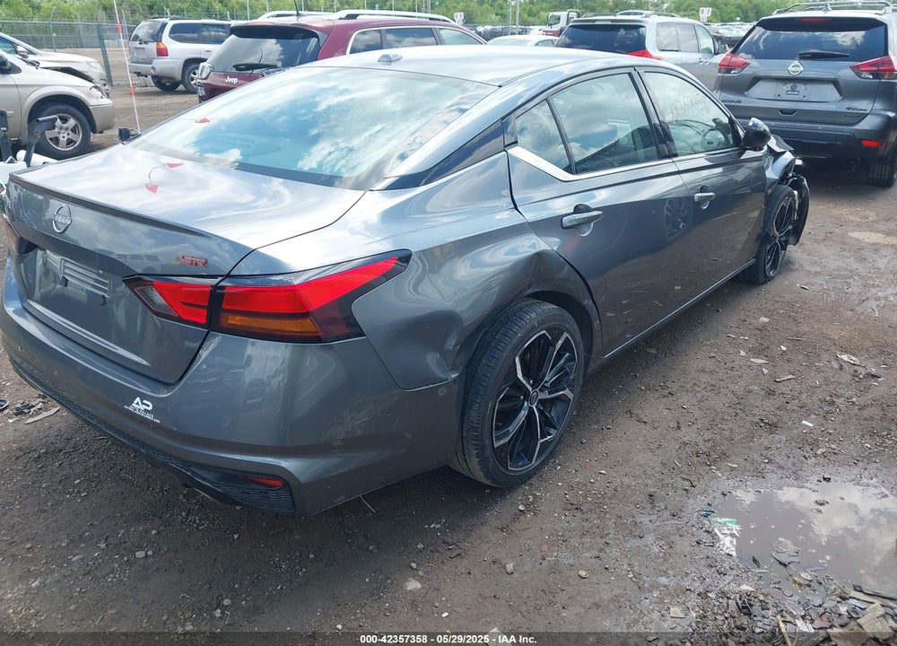 2024 NISSAN ALTIMA SR FWD VIN: 1N4BL4CV4RN333368
