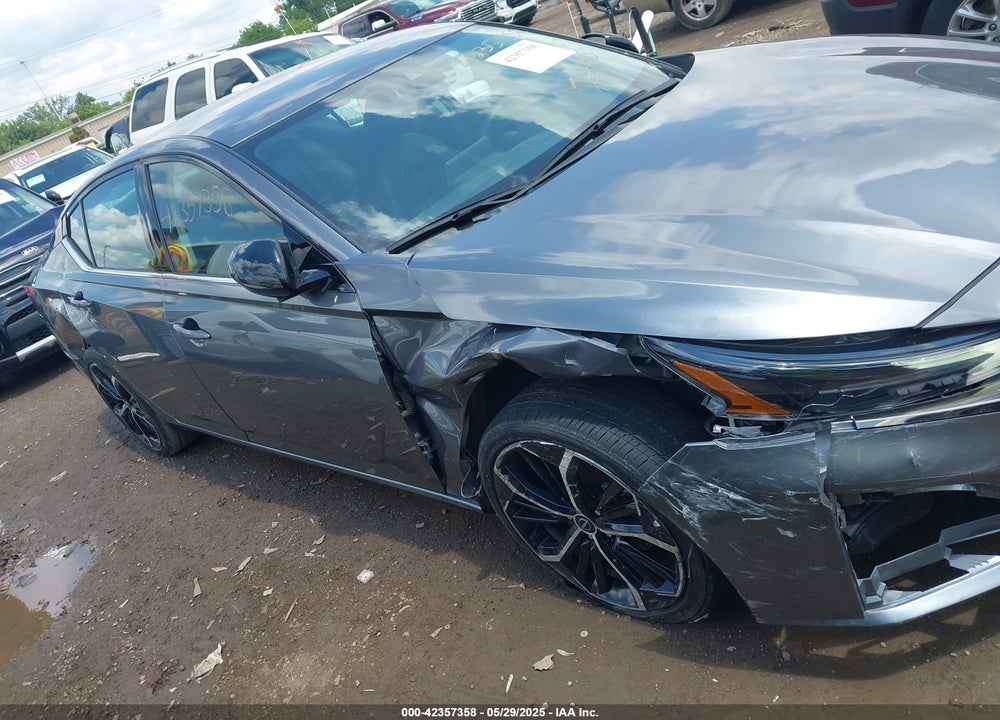 2024 NISSAN ALTIMA SR FWD VIN: 1N4BL4CV4RN333368