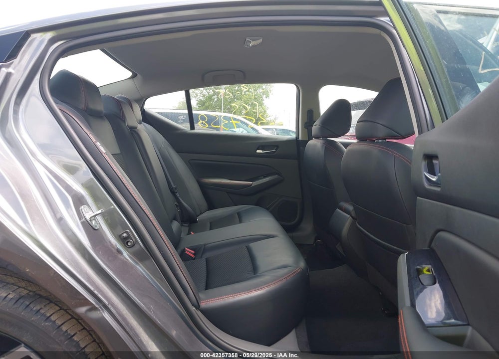 2024 NISSAN ALTIMA SR FWD VIN: 1N4BL4CV4RN333368