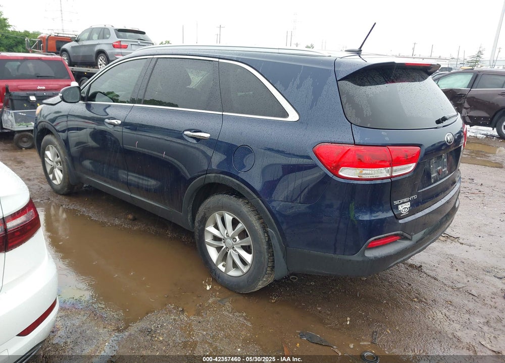 2016 KIA SORENTO VIN: 5XYPG4A34GG173812