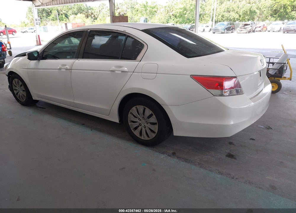 2010 HONDA ACCORD 2.4 LX VIN: 1HGCP2F36AA105581