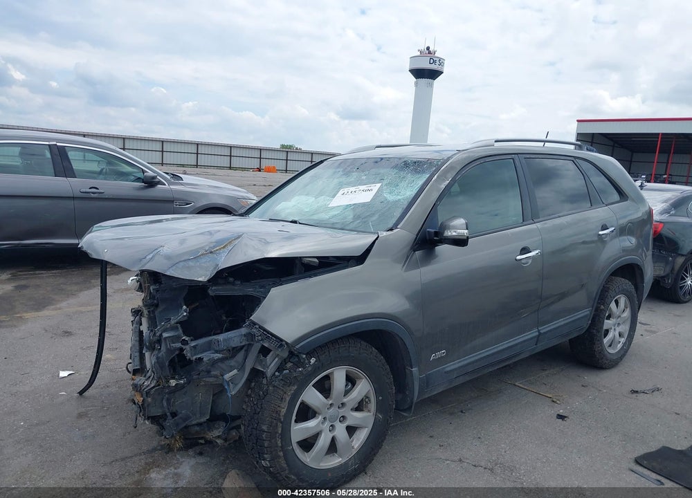 2012 KIA SORENTO VIN: 5XYKTDA67CG282453