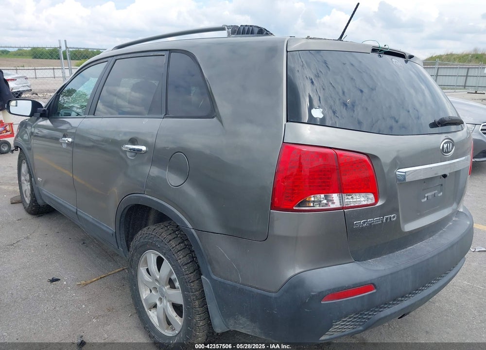 2012 KIA SORENTO VIN: 5XYKTDA67CG282453
