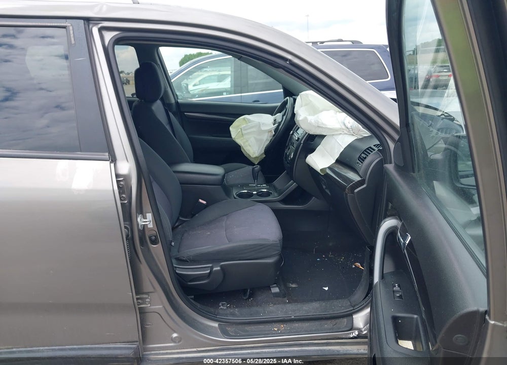2012 KIA SORENTO VIN: 5XYKTDA67CG282453