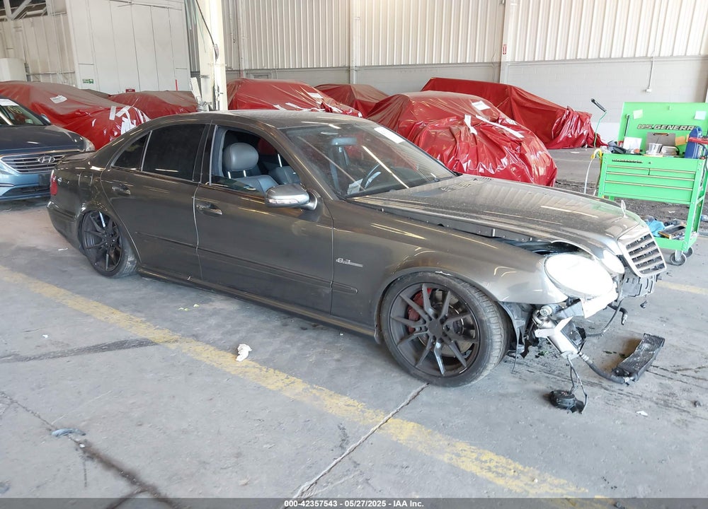 2007 MERCEDES-BENZ E 63 AMG VIN: WDBUF77XX7B099323