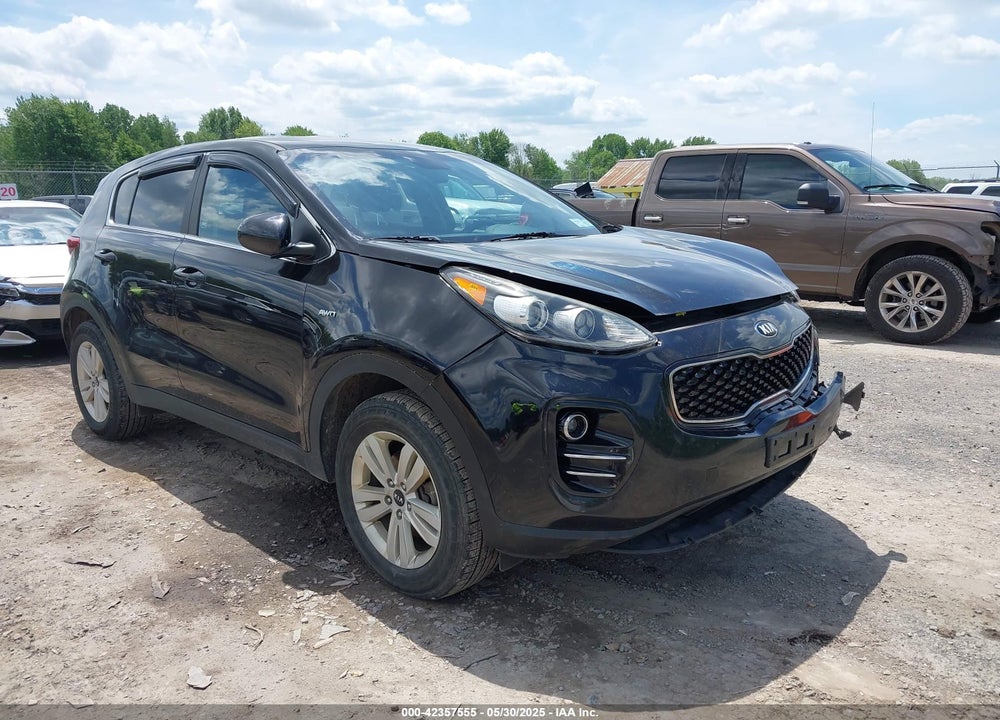 2019 KIA SPORTAGE LX VIN: KNDPMCAC8K7619937