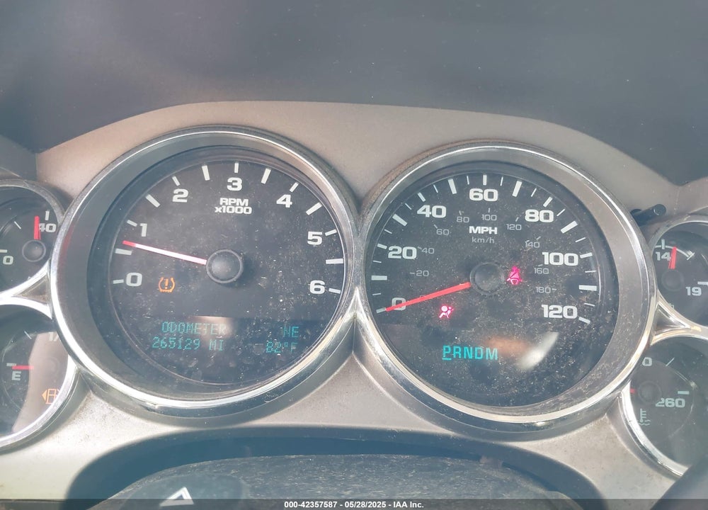 2011 CHEVROLET SILVERADO 1500 LT VIN: 1GCRCSE08BZ280414
