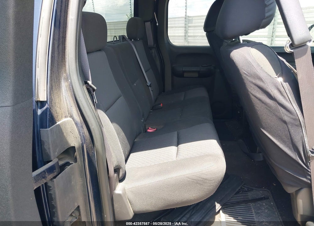2011 CHEVROLET SILVERADO 1500 LT VIN: 1GCRCSE08BZ280414