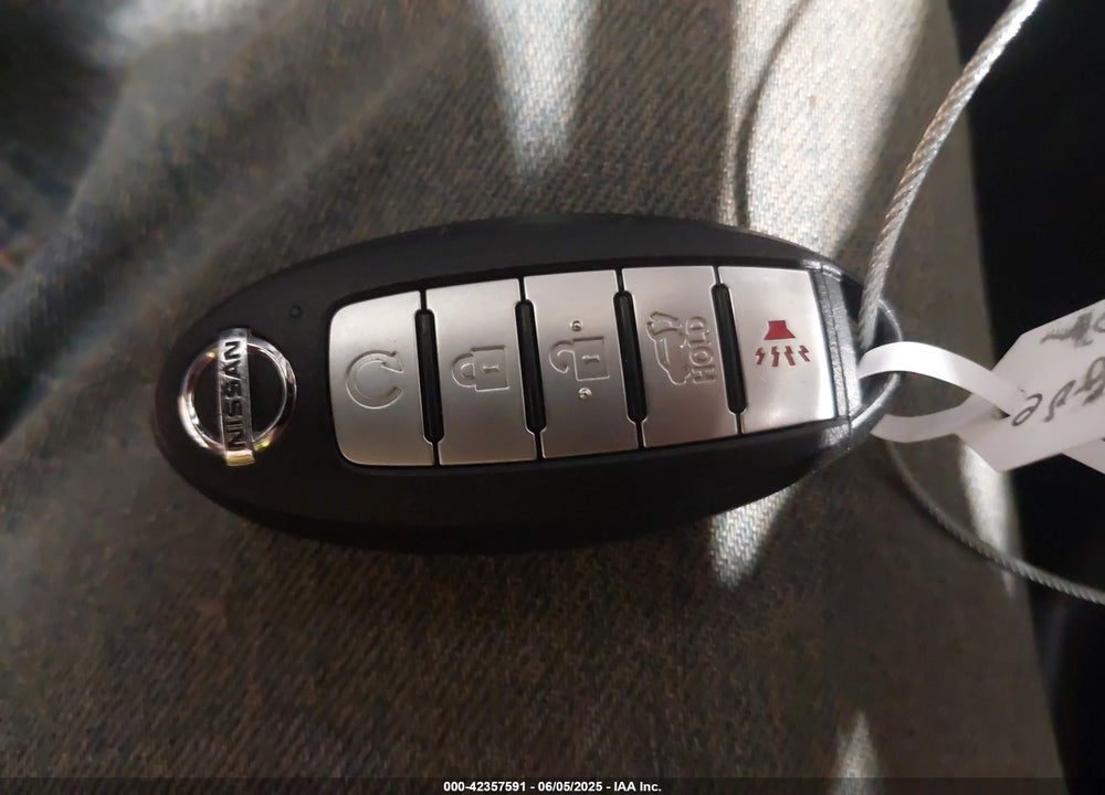 2019 NISSAN ROGUE VIN: JN8AT2MV0KW398800