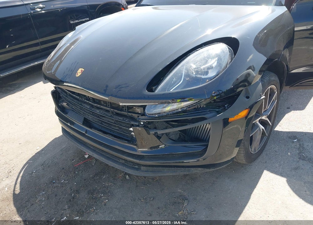 2022 PORSCHE MACAN S VIN: WP1AG2A59NLB24147