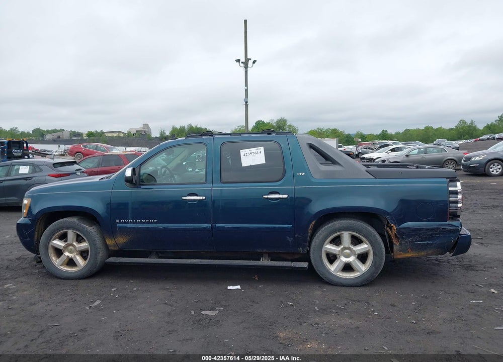 2007 CHEVROLET AVALANCHE 1500 LTZ VIN: 3GNFK12317G270255